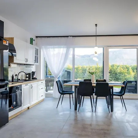 Apartment Na Zaciszu - Caloroczne Radkow