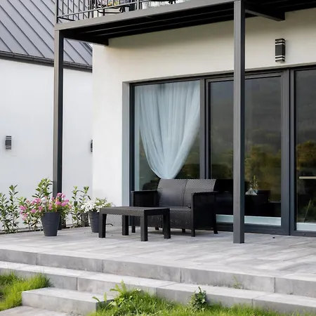 Apartment Na Zaciszu - Caloroczne Radkow