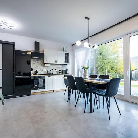 Na Zaciszu - Caloroczne Apartment Radkow